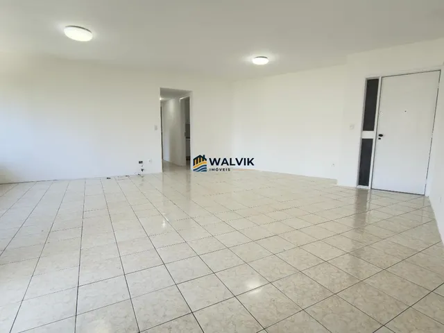Imagem 16: Apartamento com 125m para venda em Setúbal, com 03 quartos sendo 01 suíte, varanda