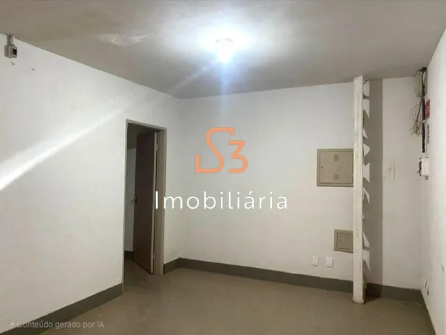 Imagem 4: Galpão Comercial para Locação em Uberlândia-MG, Bairro São Jorge: 2 Salas, 2