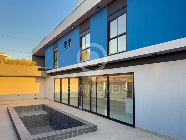 Imagem 5: Casa à venda em Teresina-PI, no bairro Tabajaras: 3 quartos, 3 suítes, 2 salas, 4 vagas
