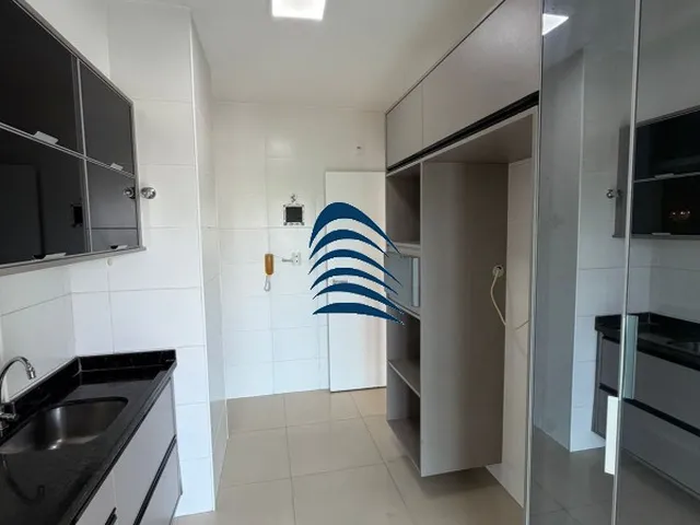 Imagem 14: Apartamento à Venda no Residencial Mário Cravo ? Pituaçu Excelente apartamento com