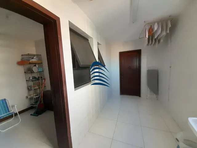 Imagem 10: Jardim Apipema | 250m² | 4 suítes | 3 vagas | Andar alto