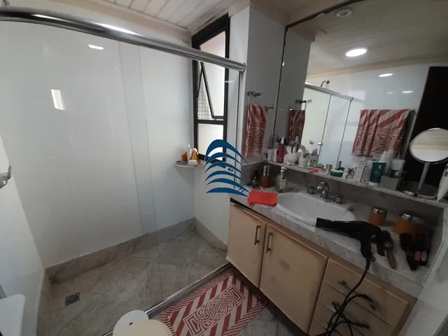 Imagem 11: Jardim Apipema | 250m² | 4 suítes | 3 vagas | Andar alto