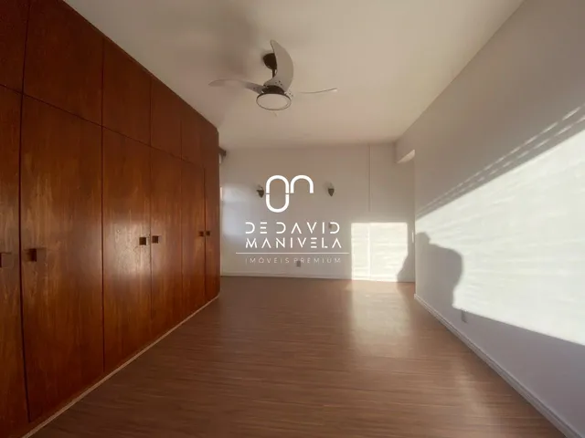 Imagem 3: Apartamento semimobiliado Com 3 Dormitórios e 1 vaga de garagem