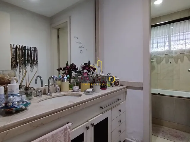 Imagem 14: Carlota Mathias - Cobertura Duplex 5 quartos e 5 vagas na quadra da Praia de Icaraí