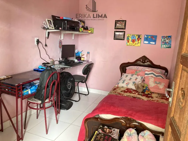 Imagem 2: Casa para venda no Cordeiro 03 quartos mais anexo com 02 quartos