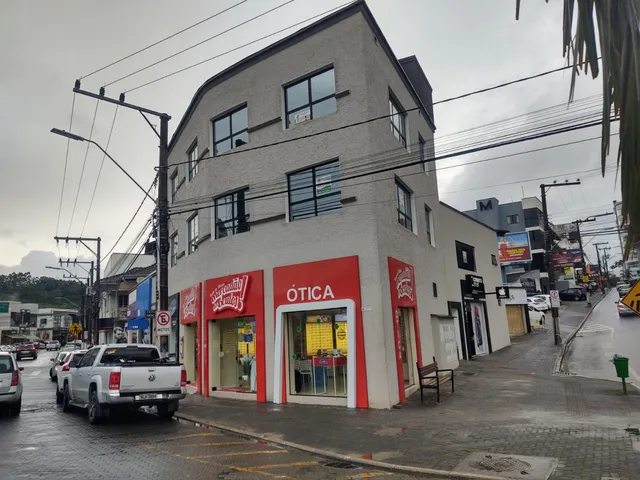 Imagem 8: Sala comercial no centro de Indaial