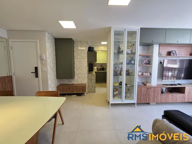 Imagem 9: Apartamento Reformado 3 Quartos com Suíte e Garagem na Área Octogonal, Brasília