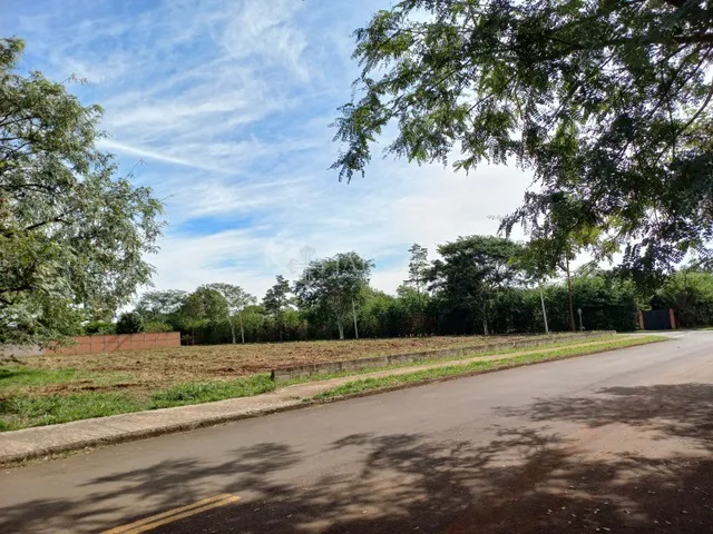 Imagem: TERRENO / SANTA RITA