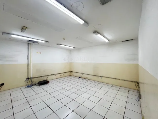 Imagem 15: PRÉDIO COMERCIAL