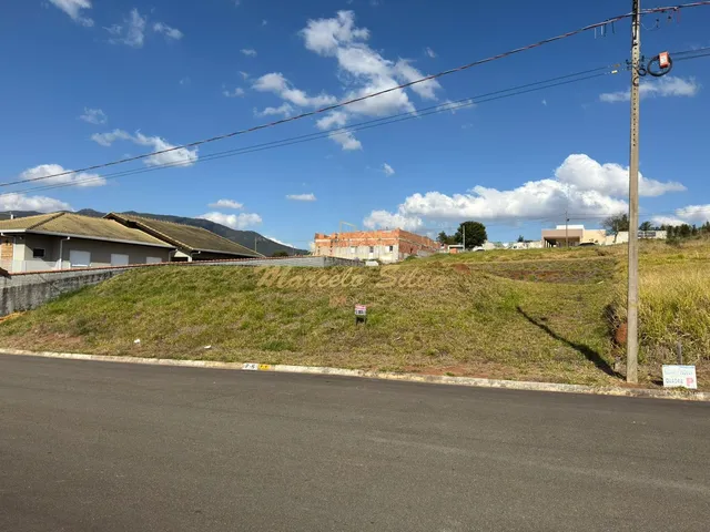 Imagem: Terreno 1.000M² Plano para Chácara em