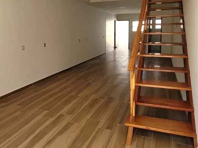 Imagem 15: CASA - ARARUAMA Casa com 2 dormitórios
