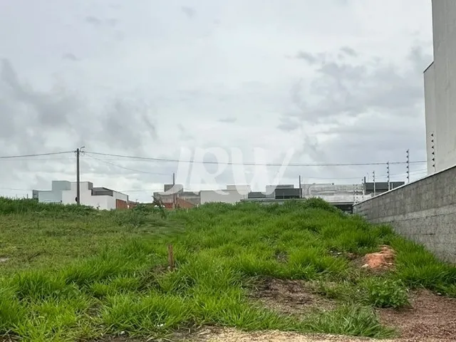 Imagem: Terreno a Venda no Bairro Jardim Bom Sucesso