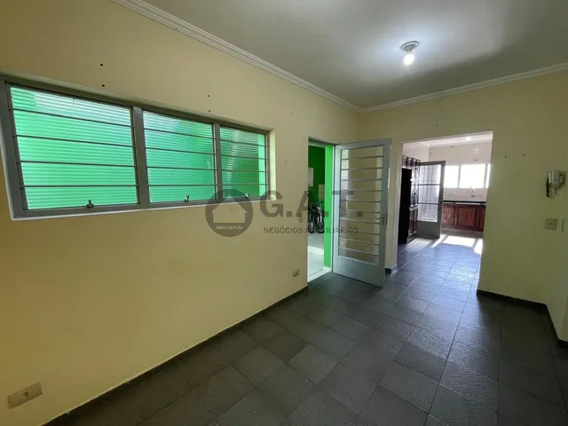 Imagem 11: Casa para locação no Jardim Simus, Sorocaba-SP: 3 quartos, 3 suítes, 2 salas, 4