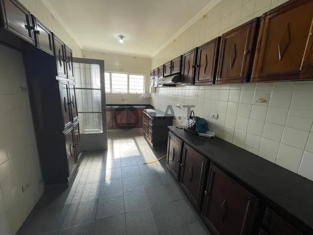 Imagem 7: Casa para locação no Jardim Simus, Sorocaba-SP: 3 quartos, 3 suítes, 2 salas, 4