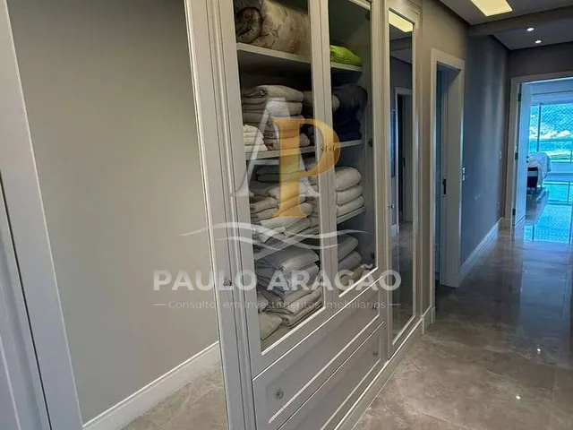 Imagem 4: Apartamento de alto padrão à venda, no Edifício Renaissance em Balneário Camboriú