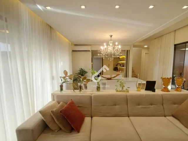 Imagem 4: BURAQUINHO, Lauro de Freitas. Duplex composto de 4 quartos sendo 3 suítes superiores e 1