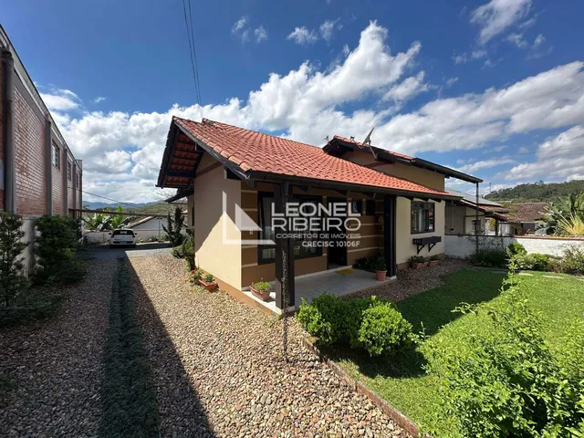 Imagem: Casa com 3 dormitórios (1 suíte) à venda
