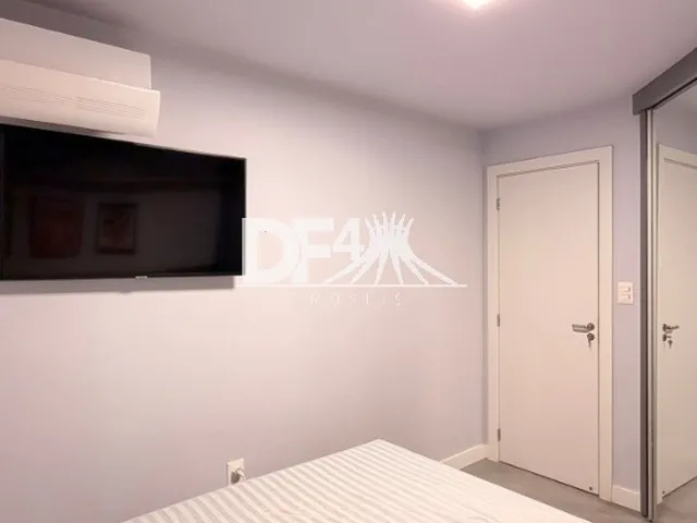 Imagem 2: Apartamento Reformado 2 Quartos na Asa Sul | 82m² | Alto Padrão