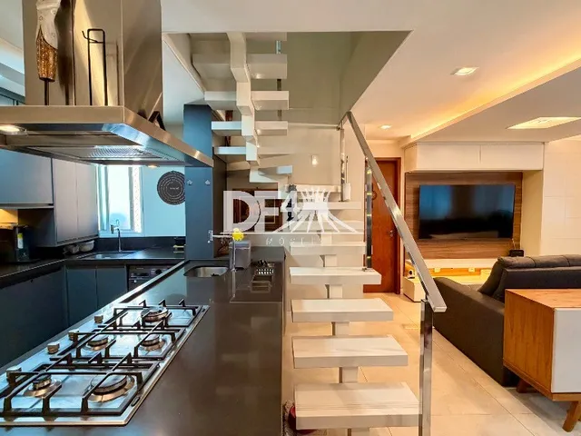 Imagem: Cobertura Reformada de 3 Quartos à Venda