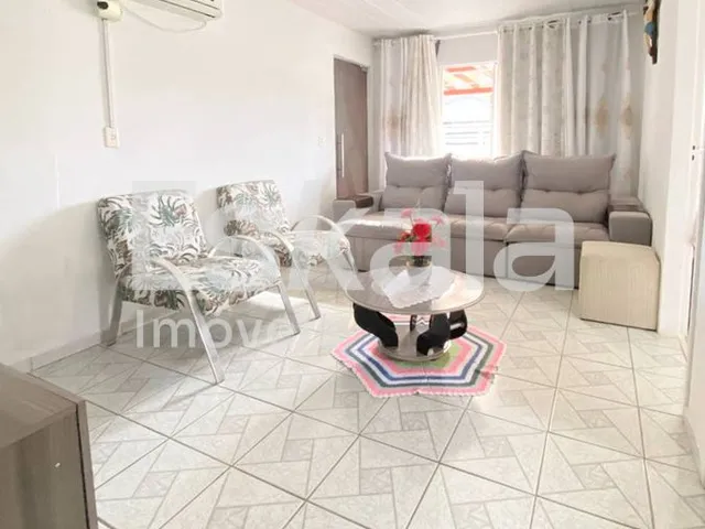 Imagem 3: Casa Semimobiliada Com 04 Quartos