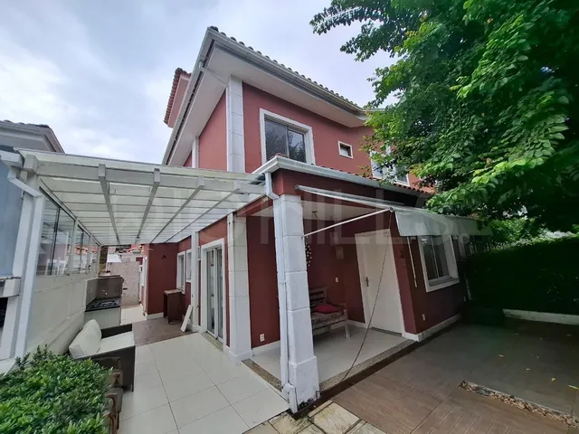 Imagem: Casa de 4 quartos à venda em Pendotiba