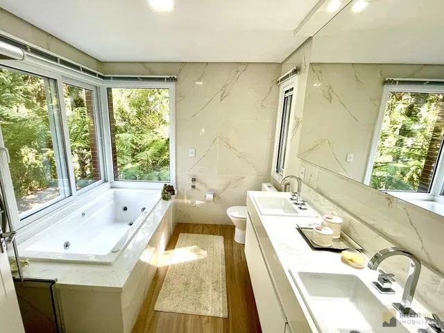 Imagem 3: CASA 5 DORMITÓRIOS BAIRRO PLANALTO