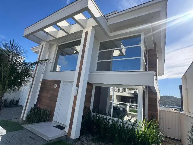 Imagem: CASA DUPLEX ALTO PADRAO