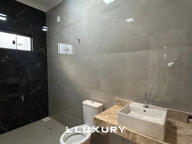 Imagem 3: Casa moderna com 3 quartos e área gourmet no Residencial Ravena