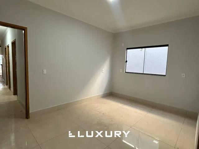 Imagem 4: Casa moderna com 3 quartos e área gourmet no Residencial Ravena