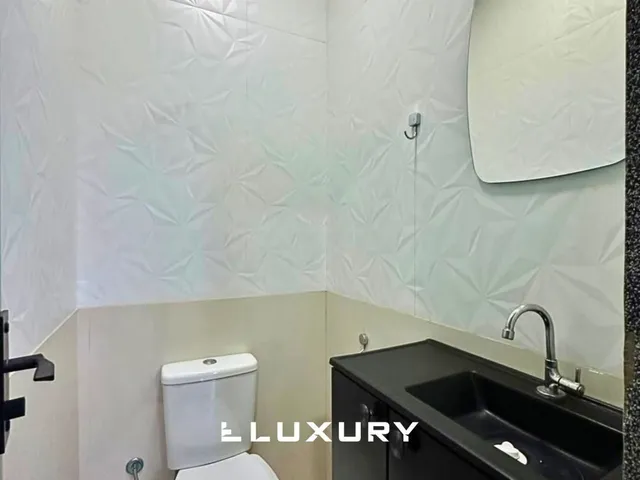 Imagem 3: Casa com 3 quartos, closet e ofurô na Vila Galvão próxima ao Plateau D'or