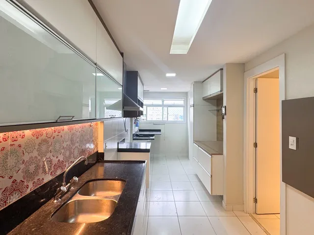 Imagem 16: Apartamento de 4 quartos, lazer de clube completo no Parque das Castanheiras/Praia da