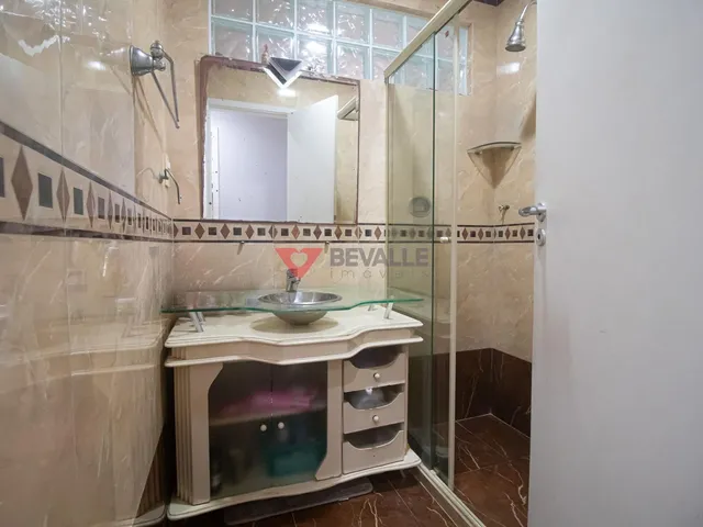 Imagem 2: Apartamento à venda em Copacabana com 4 quartos e 176m²