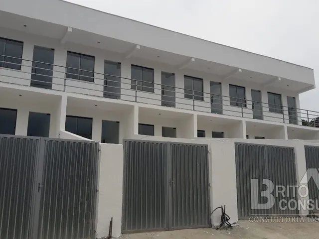 Imagem: O apartamento possui 1 Dormitório, 1 Banheiro, 1 Vaga na