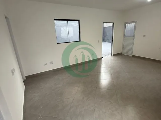 Imagem 3: Salão Comercial para Locação - Vila Mazzei, Santo André Salão amplo com 192 m²