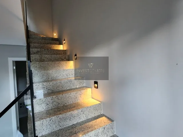 Imagem 9: Casa em Condomínio de Alto Padrão no Pilarzinho, Curitiba-PR: 3 Quartos, 1 Suíte, 2