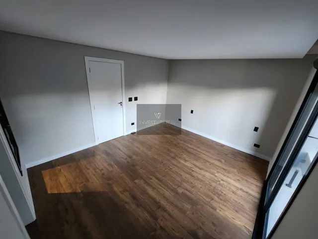 Imagem 6: Casa em Condomínio de Alto Padrão no Pilarzinho, Curitiba-PR: 3 Quartos, 1 Suíte, 2
