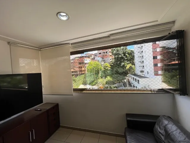 Imagem 2: Apartamento à Venda em Salvador-BA no Candeal/Cidade Jardim com 3 Quartos 2 Suítes 2