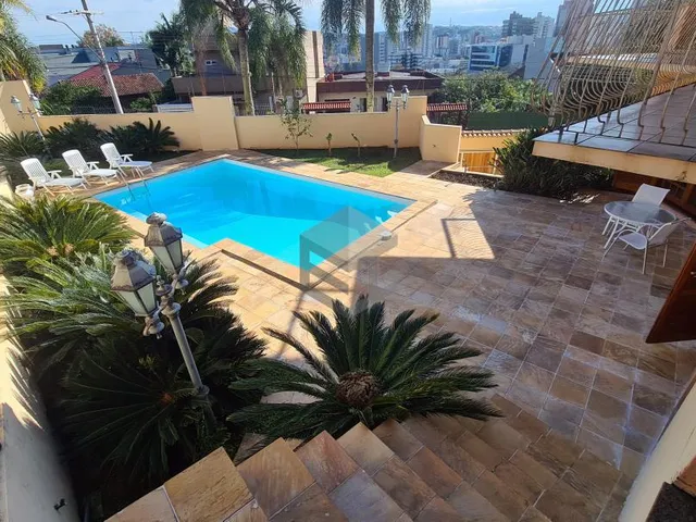 Imagem 3: Casa residencial 04 dormitórios e 01 escritório 468,25m2 área privativa