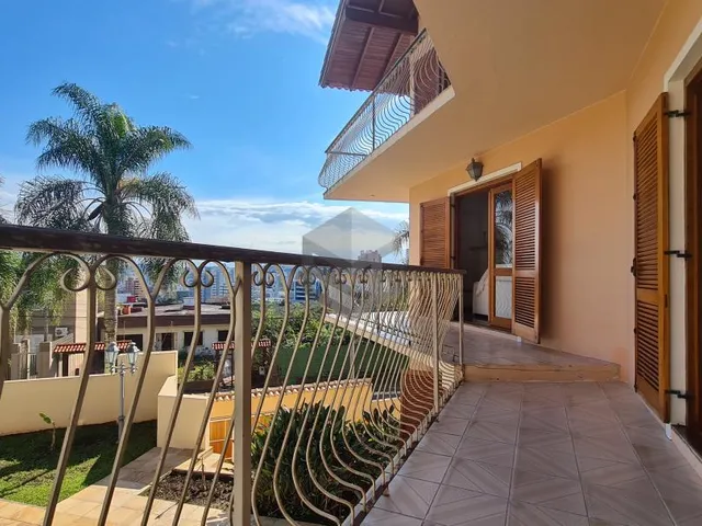 Imagem 4: Casa residencial 04 dormitórios e 01 escritório 468,25m2 área privativa