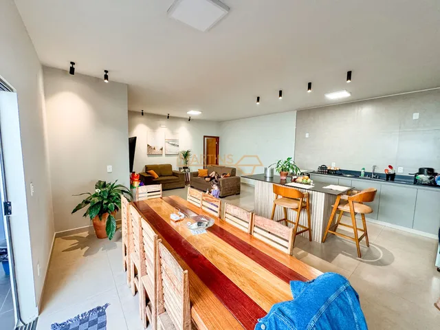 Imagem: Ampla Casa Alto Padrão no Centro