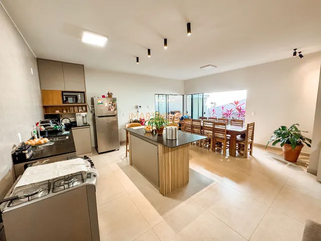Imagem 3: Ampla Casa Alto Padrão no Centro