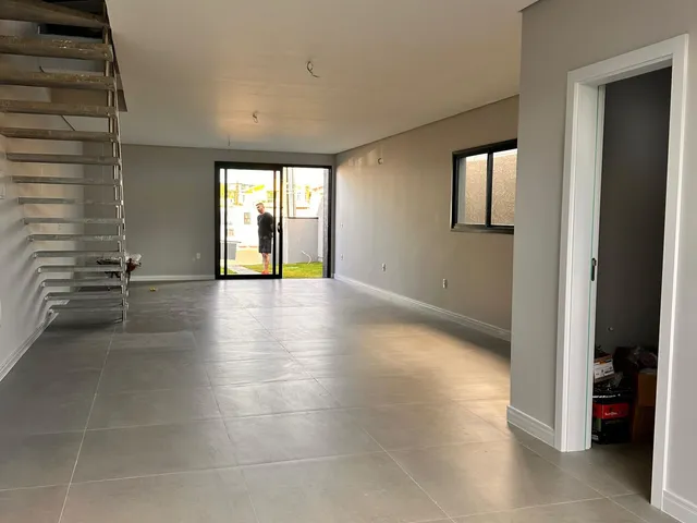 Imagem 13: Casa de Alto Padrão Próxima à Praia dos Ingleses – Região das Gaivotas