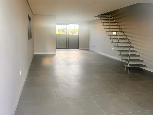 Imagem 7: Casa de Alto Padrão Próxima à Praia dos Ingleses – Região das Gaivotas