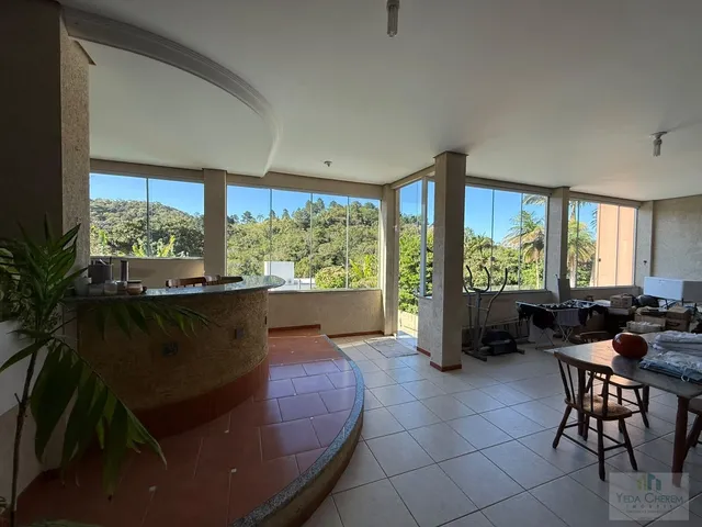 Imagem 2: Casa de alto padrão no Condomínio Bosque das Mansões – São José/SC