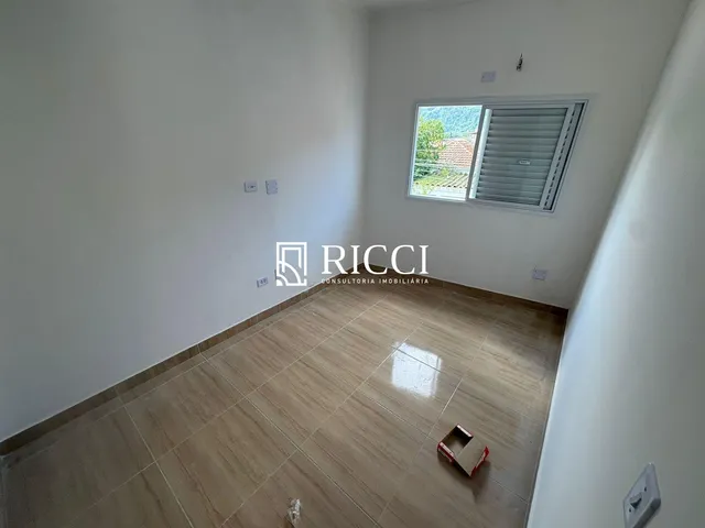 Imagem 13: Casa com 2 dormitorios e 1 Vaga em Rua Tranquila em São Jorge, São Vicente, São Paulo
