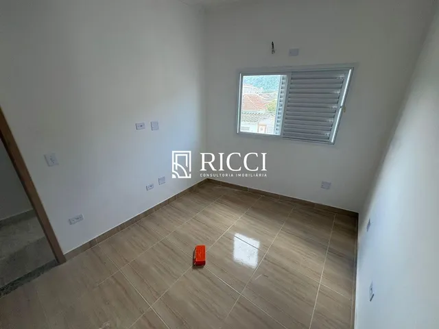 Imagem 7: Casa com 2 dormitorios e 1 Vaga em Rua Tranquila em São Jorge, São Vicente, São Paulo