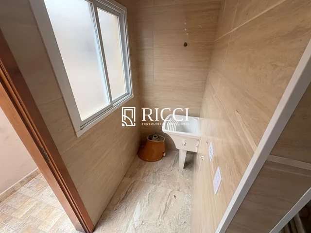 Imagem 10: Casa com 2 dormitorios e 1 Vaga em Rua Tranquila em São Jorge, São Vicente, São Paulo
