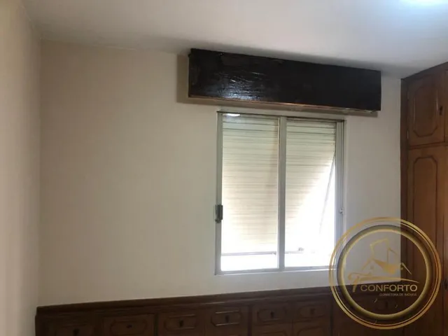Imagem 6: Apartamento para locação na Mooca com sala ampla para 2 ambientes, cozinha com entrada
