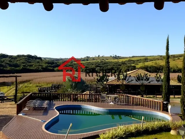 Imagem 10: FAZENDA RURAL em OLIVEIRA - MG, Centro