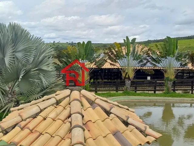 Imagem 2: FAZENDA RURAL em OLIVEIRA - MG, Centro